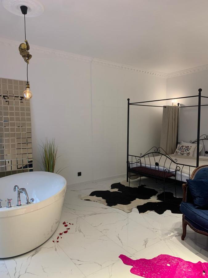 Tiltu 5 Jacuzzi Apartment Клайпеда Екстериор снимка