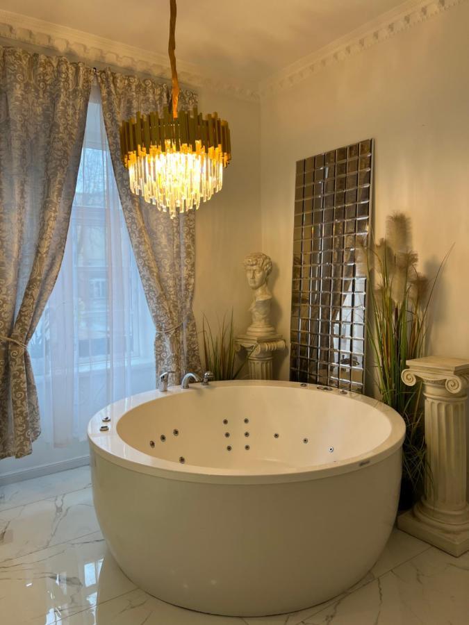 Tiltu 5 Jacuzzi Apartment Клайпеда Екстериор снимка